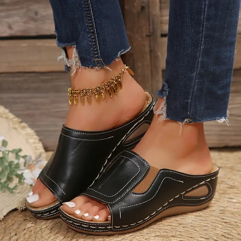 StepLuxe™ - Innovative Orthopedic Slippers