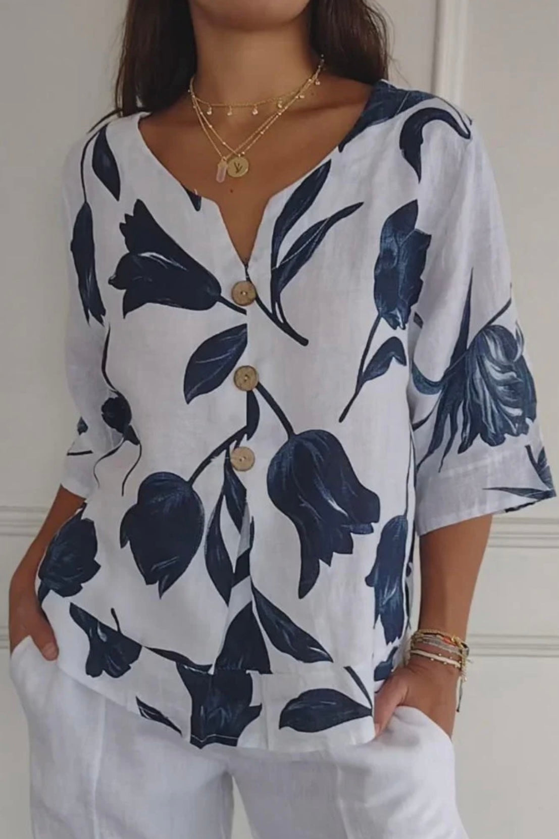 MAXINE - FLORAL BUTTON BLOUSE
