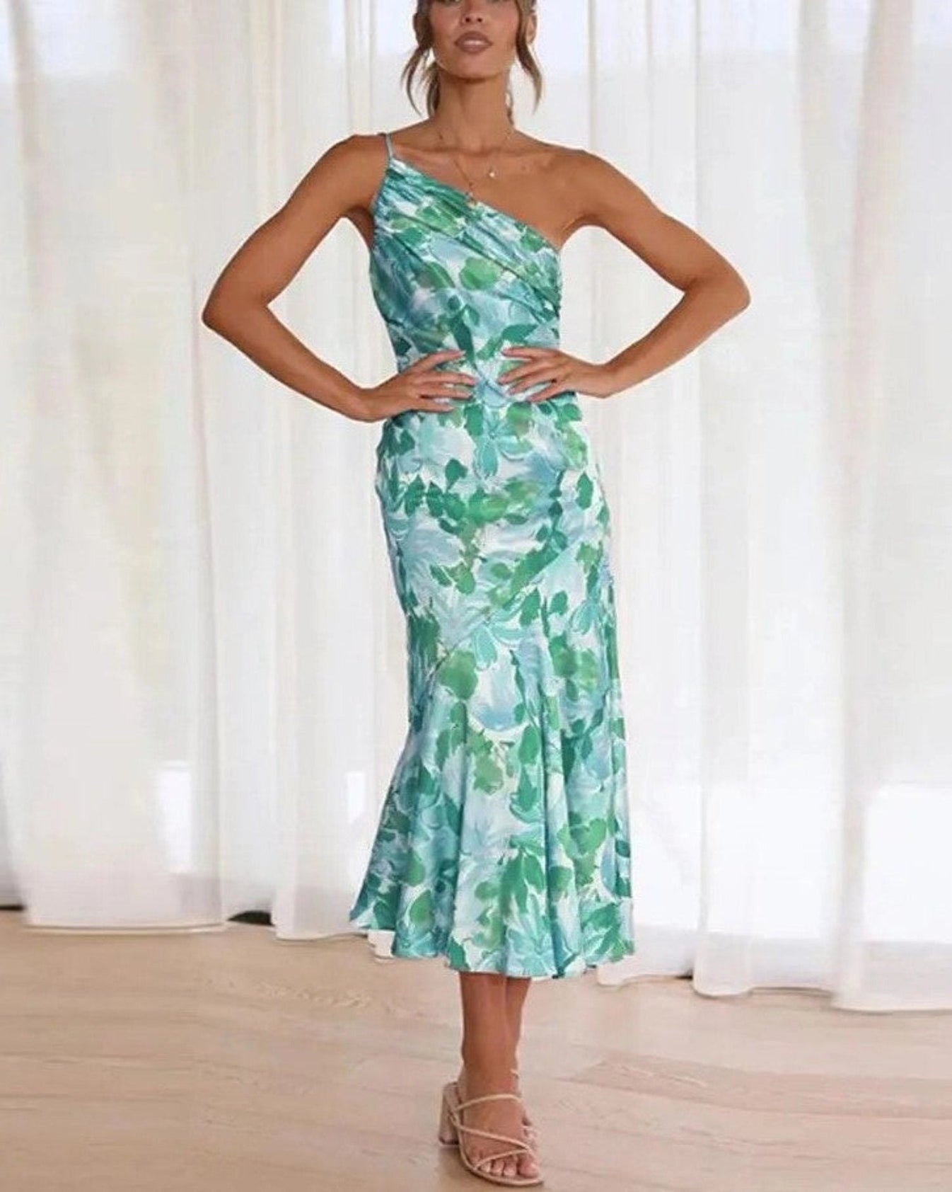 Sienna - Asymmetrical Floral Maxi Dress