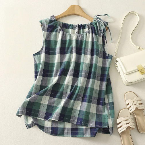 LIA LINEN TOP