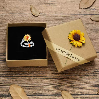 Spinning Bee & Sunflower Ring