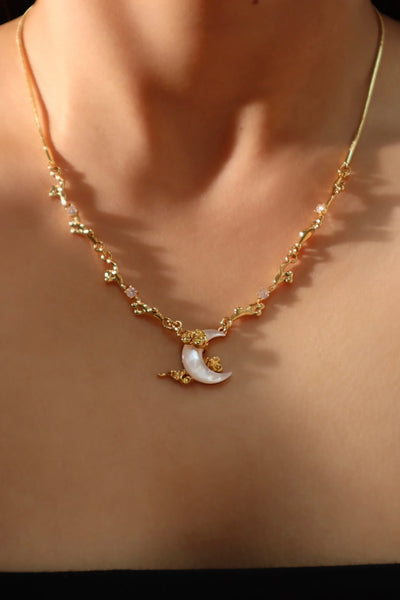 Real Gold Plated Diamonds Natural Shell Moon Necklace