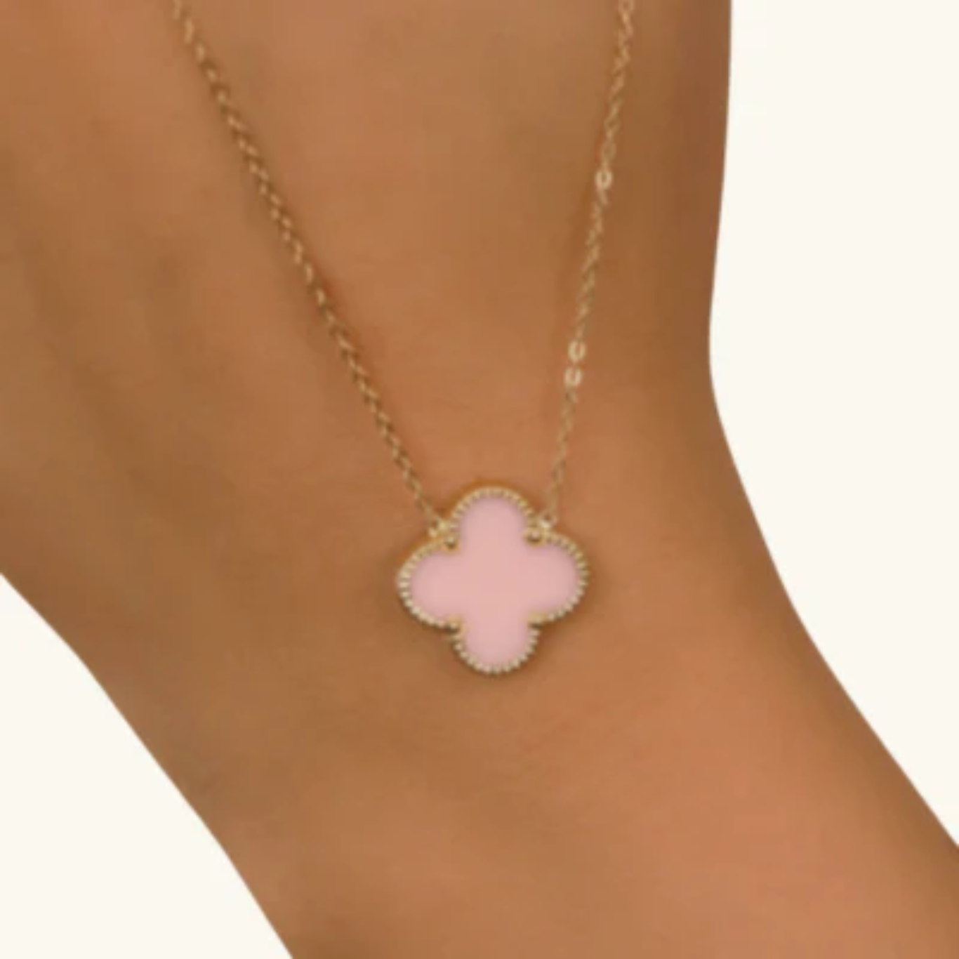 CLOVER Necklace
