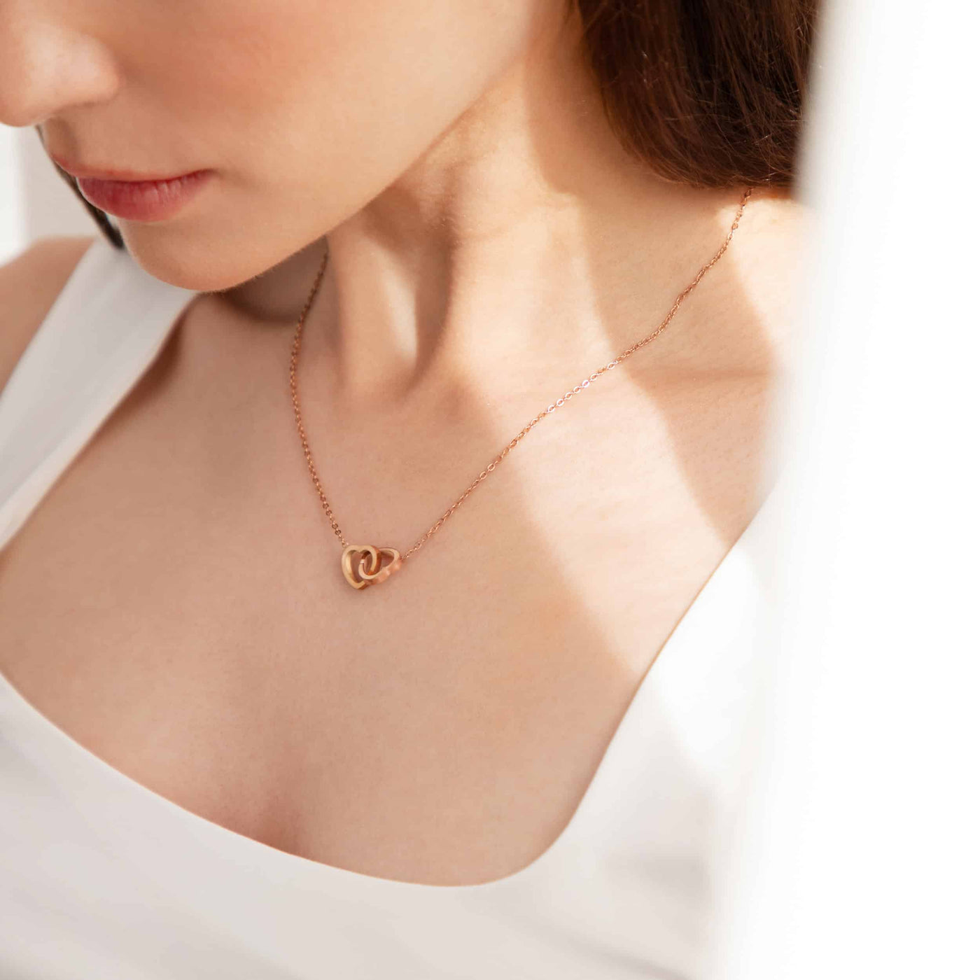 ENGRAVED DOUBLE HEART NECKLACE